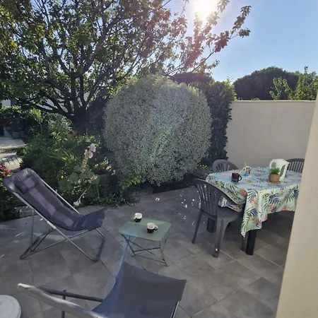 Georges De Didonne - Petite Maison Avec Son Petit Coin De Paradis Extérieur Villa