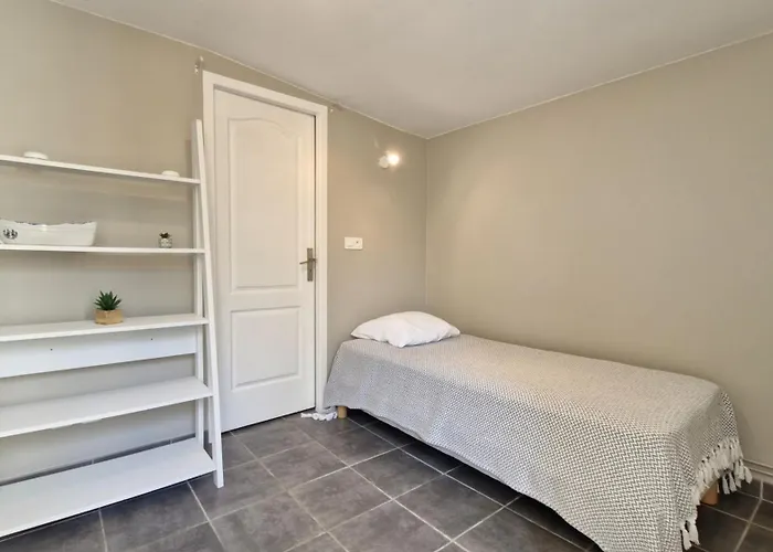 Georges De Didonne - Petite Maison Avec Son Petit Coin De Paradis Exterieur *