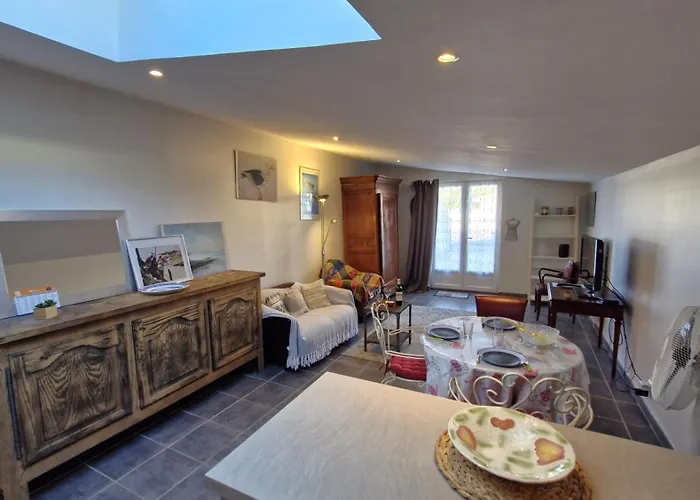 Georges De Didonne - Petite Maison Avec Son Petit Coin De Paradis Exterieur Villa *